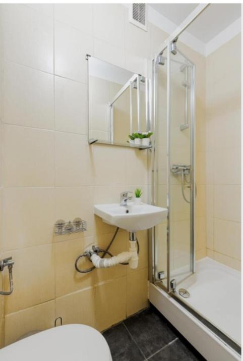 Delux1 Daire Łódź Dış mekan fotoğraf